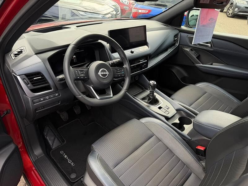Nissan Qashqai MY23 Mild-Hybrid 140 MT 2WD Te