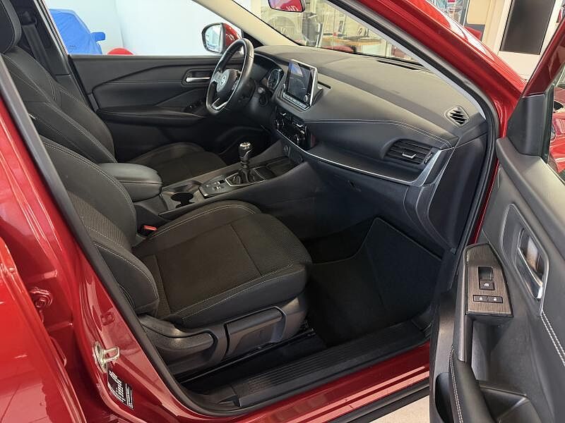 Nissan Qashqai Acenta + Design Pack