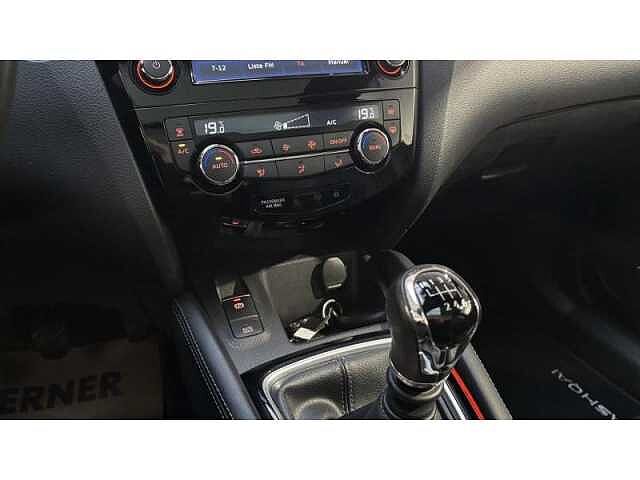 Nissan Qashqai Tekna +