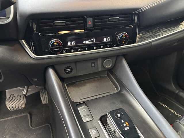 Nissan Qashqai .TEKNA