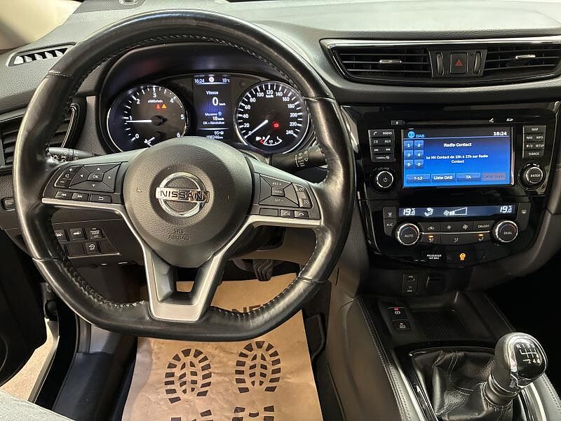 Nissan X-Trail TEKNA 4x4