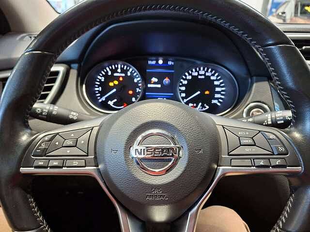 Nissan Qashqai Qashqai 1.3 DIG-T N-Connecta