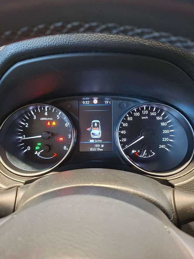 Nissan Qashqai Qashqai 1.3 DIG-T N-Connecta