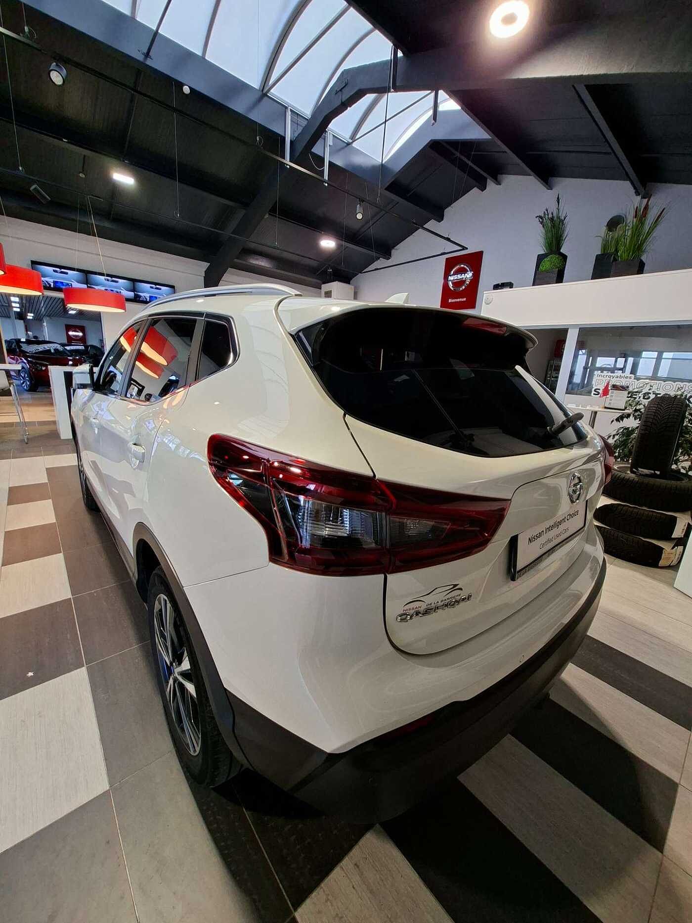 Nissan Qashqai Qashqai 1.3 DIG-T N-Connecta