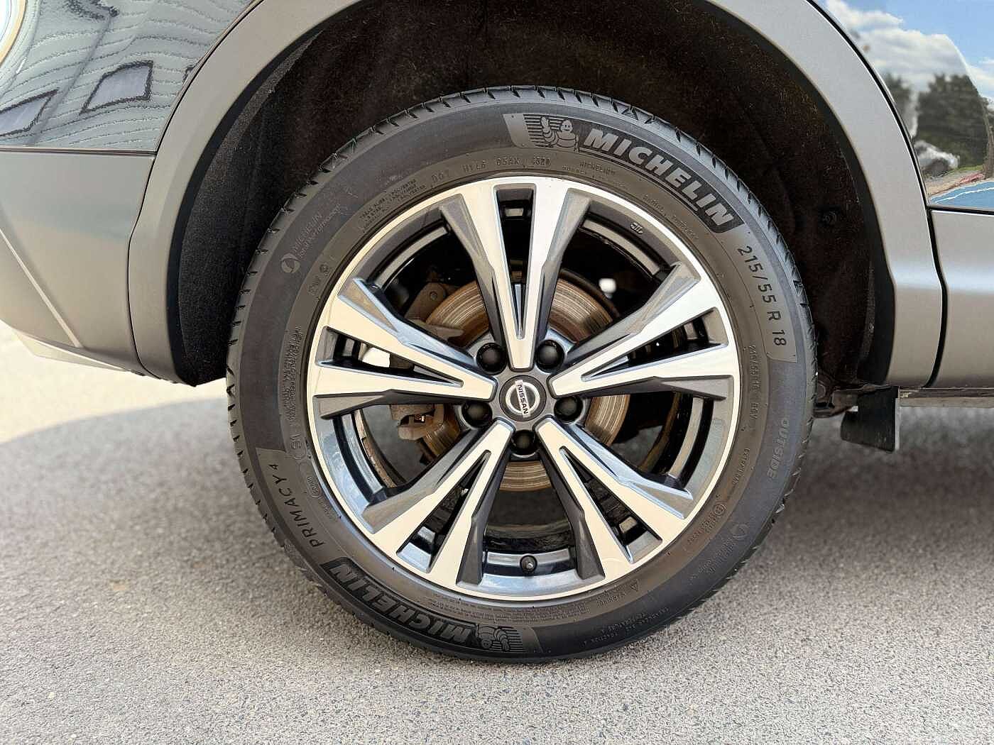 Nissan Qashqai Qashqai 1.3 DIG-T N-Connecta