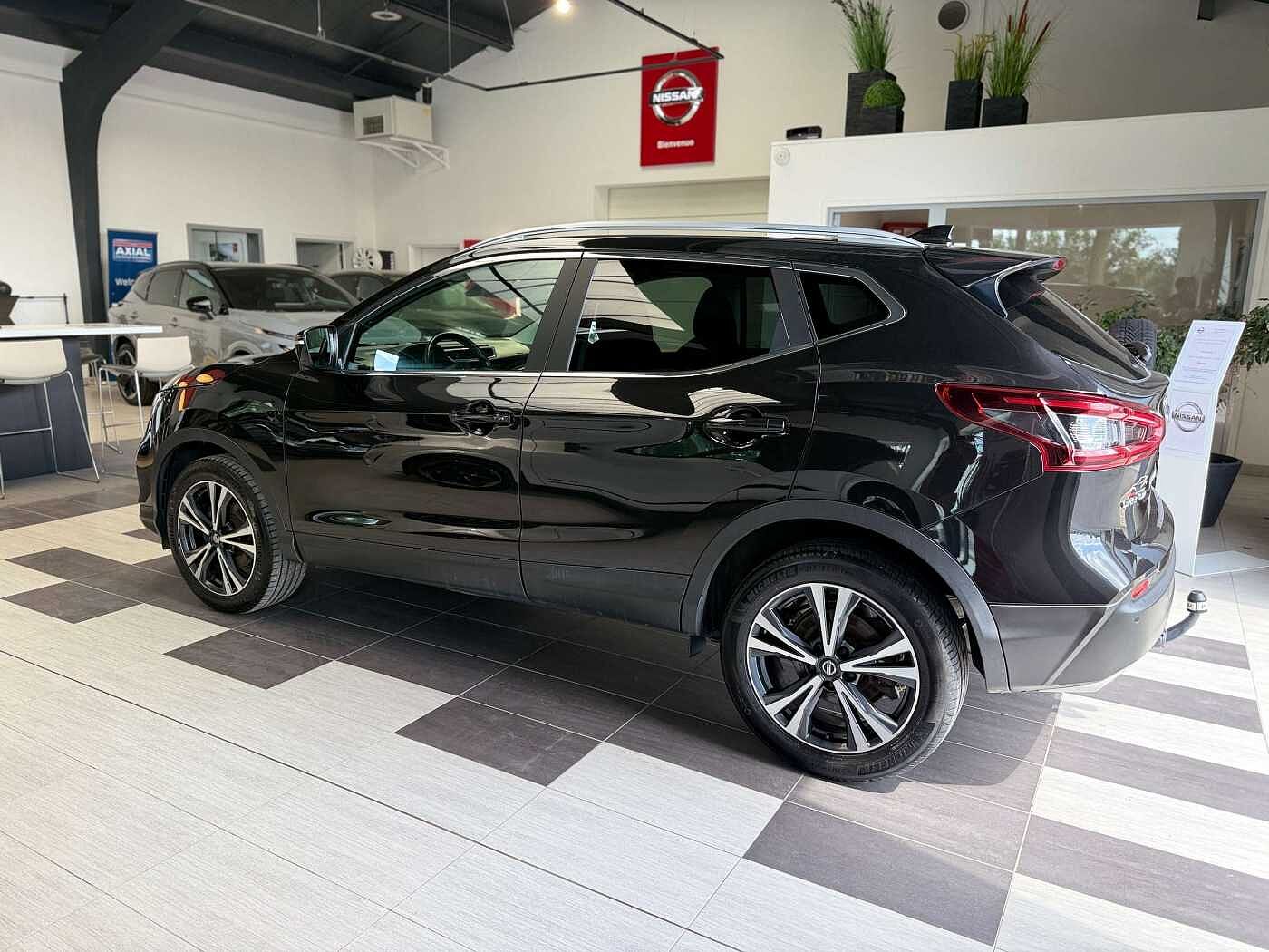 Nissan Qashqai Qashqai 1.3 DIG-T N-Connecta