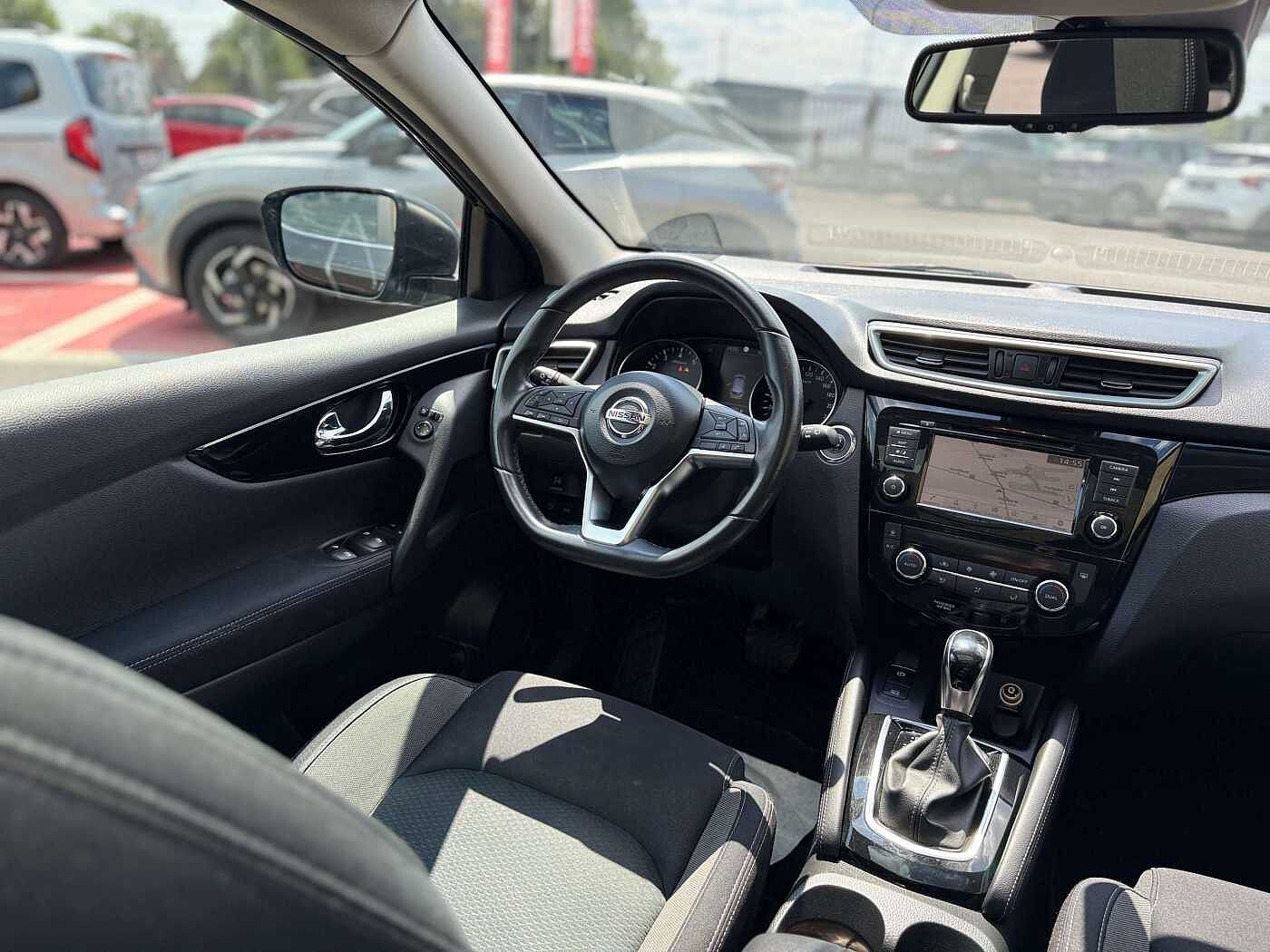 Nissan Qashqai Qashqai 1.3 DIG-T N-Connecta