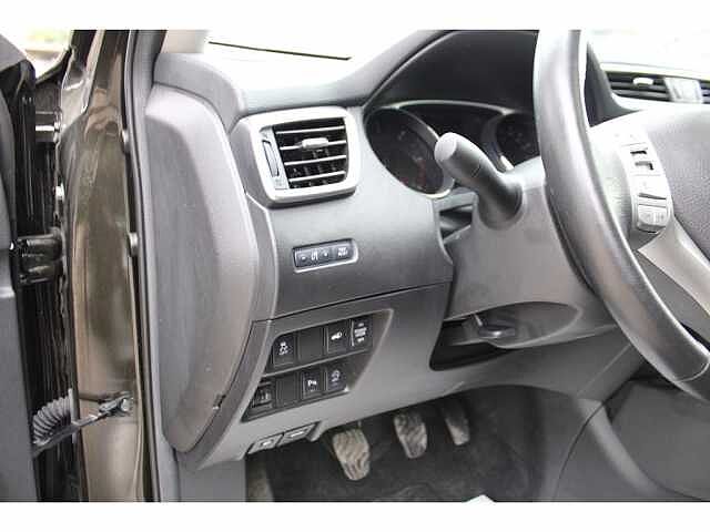 Nissan X-Trail N-Connecta 4x4i dCi 130 + Trekhaak (2.000kg Sleep) + Standverwarming