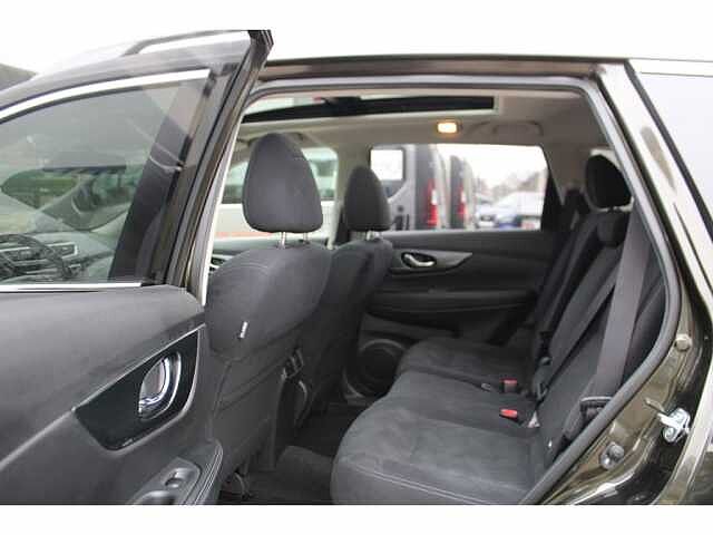 Nissan X-Trail N-Connecta 4x4i dCi 130 + Trekhaak (2.000kg Sleep) + Standverwarming