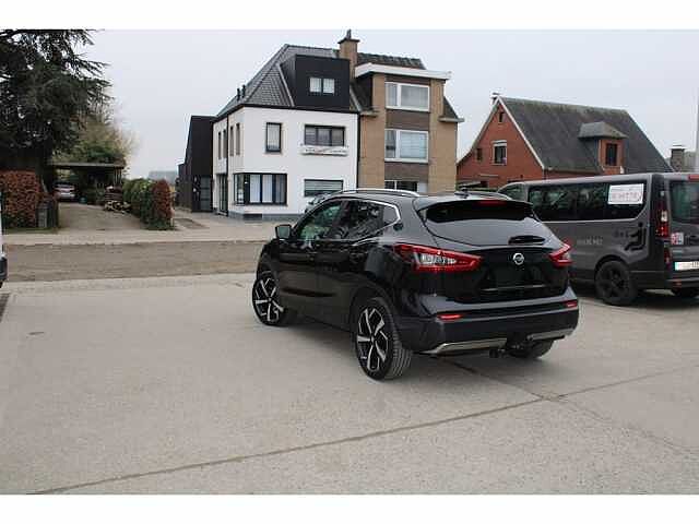 Nissan Qashqai Tekna Plus DIG-T 115