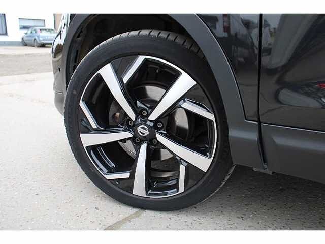 Nissan Qashqai Tekna Plus DIG-T 115