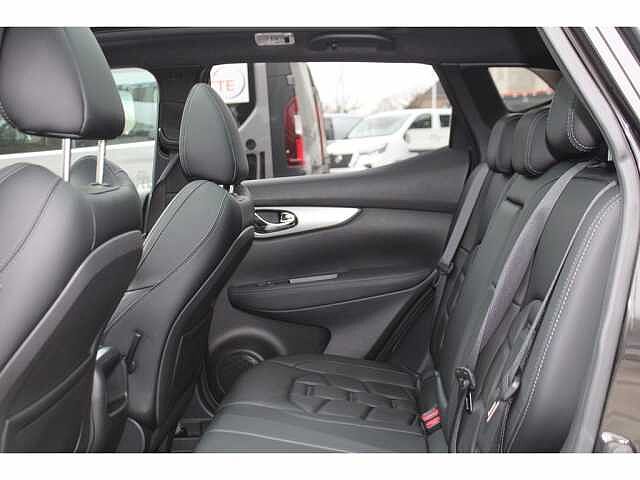 Nissan Qashqai Tekna Plus DIG-T 115