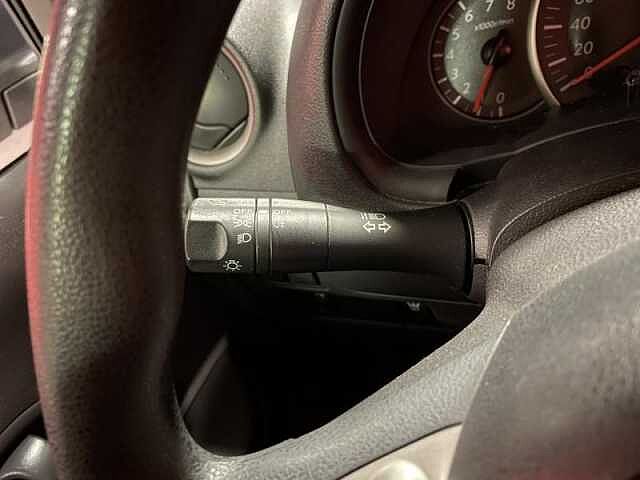 Nissan Micra Visia Pack