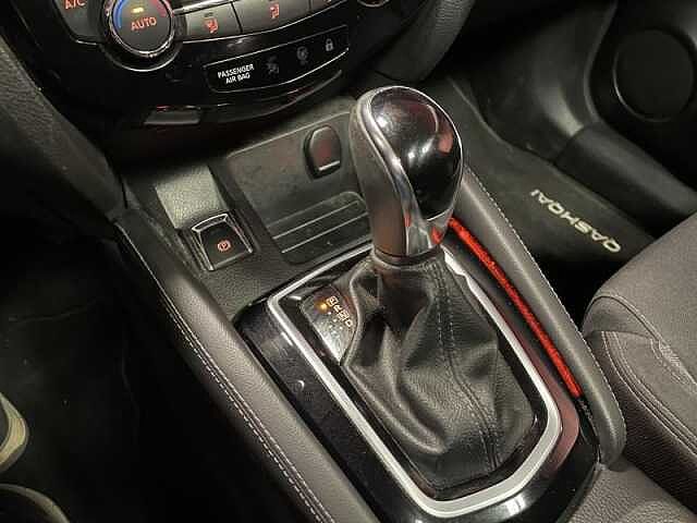 Nissan Qashqai N-Connecta + Design Pack