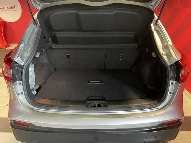 Nissan Qashqai N-Connecta + Design Pack