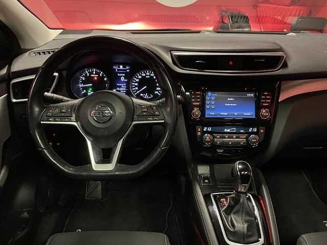 Nissan Qashqai N-Connecta + Design Pack