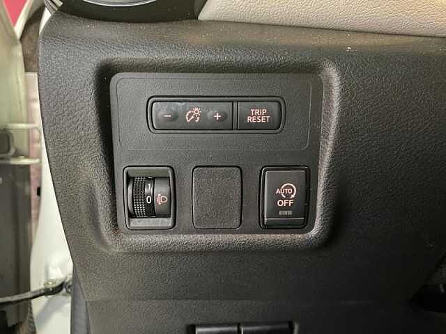 Nissan Micra N-Connecta