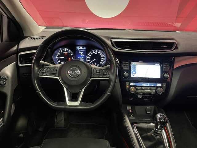 Nissan Qashqai N-Connecta + Design Pack