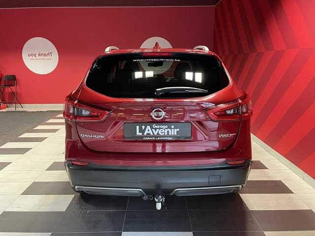 Nissan Qashqai N-Connecta + Design Pack