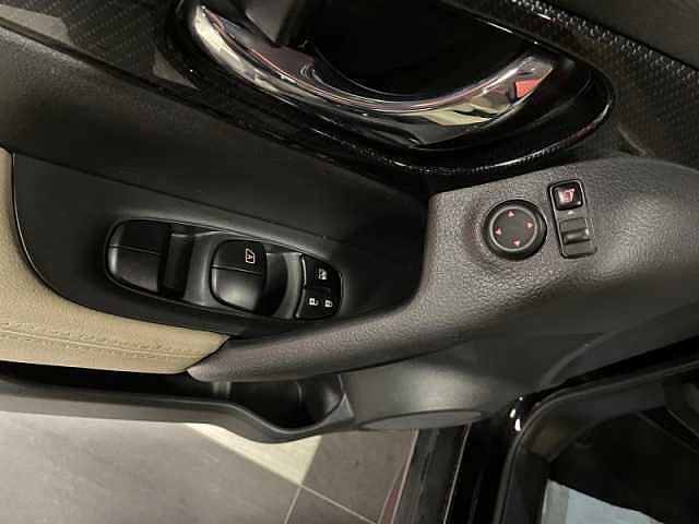 Nissan X-Trail N-Connecta + leather