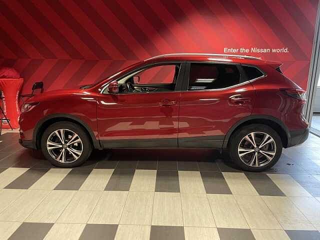 Nissan Qashqai N-Connecta + Design Pack