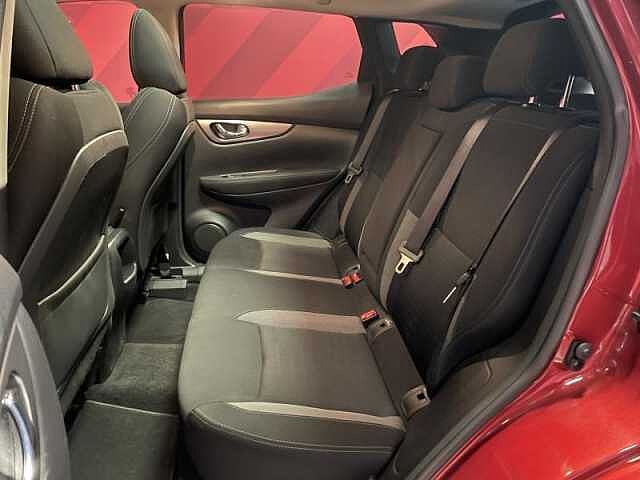 Nissan Qashqai N-Connecta + Design Pack