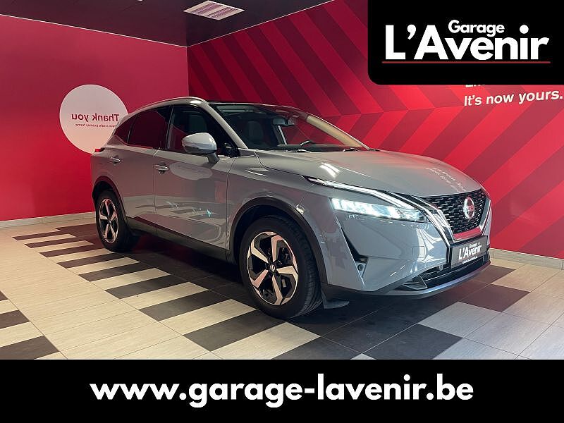 Nissan Qashqai N-Connecta + Design Pack + Easy Pack