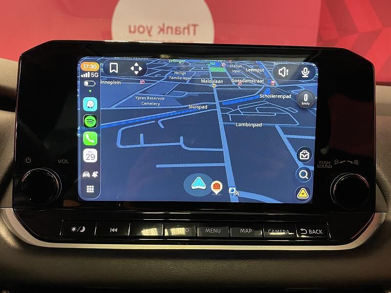 Nissan Qashqai N-Connecta + Design Pack + Easy Pack