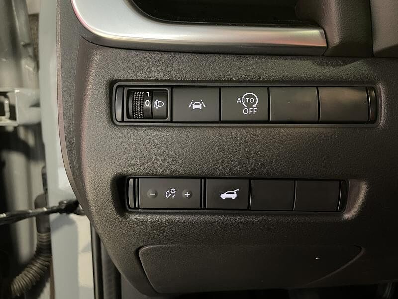Nissan Qashqai N-Connecta + Design Pack + Easy Pack