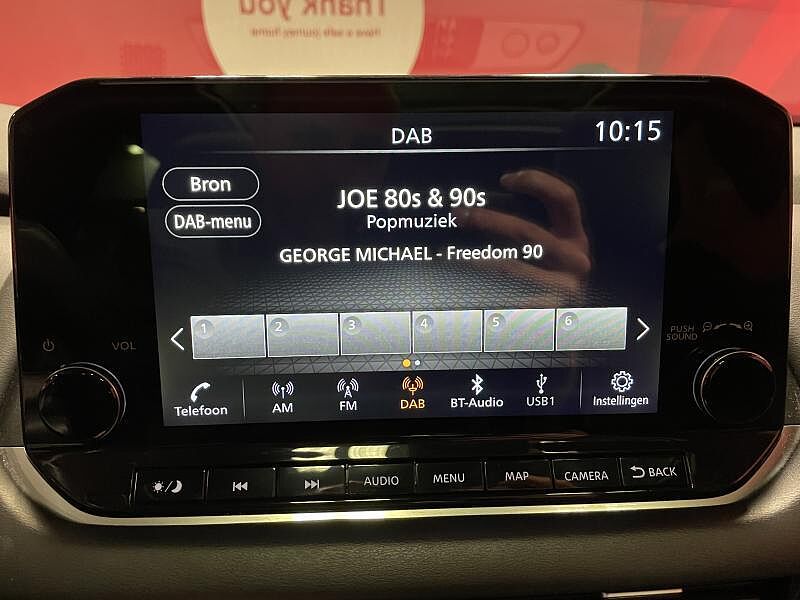 Nissan Qashqai Connect + Design Pack