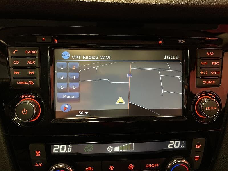 Nissan Qashqai Tekna + Glass Roof
