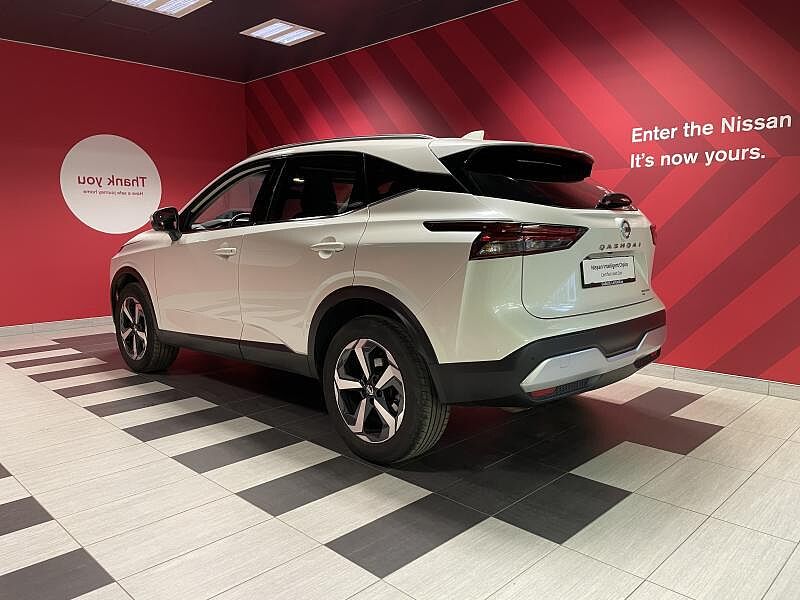 Nissan Qashqai Connect + Design Pack