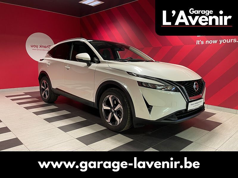 Nissan Qashqai Connect + Design Pack