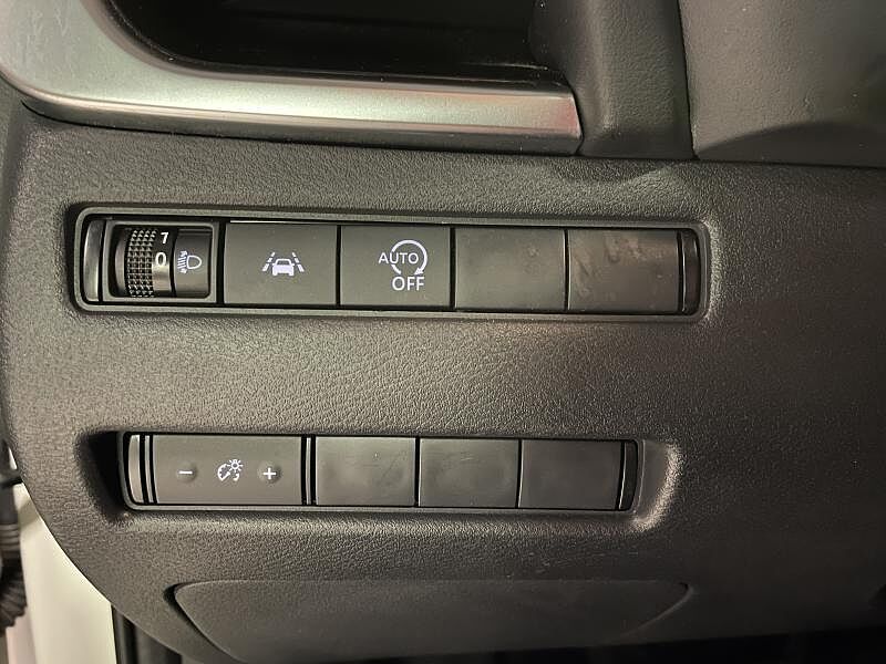 Nissan Qashqai Connect + Design Pack