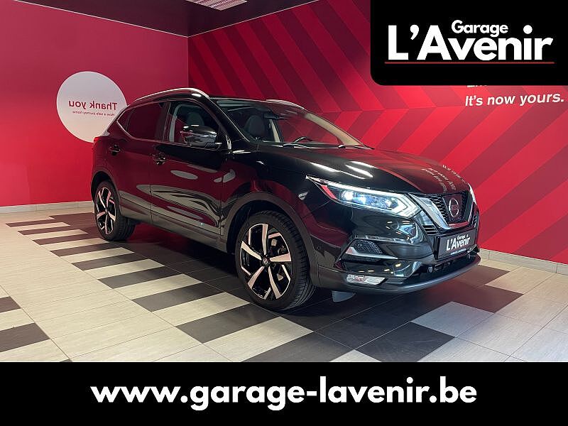 Nissan Qashqai Tekna + Glass Roof