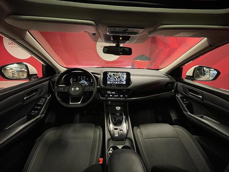 Nissan Qashqai Connect + Design Pack