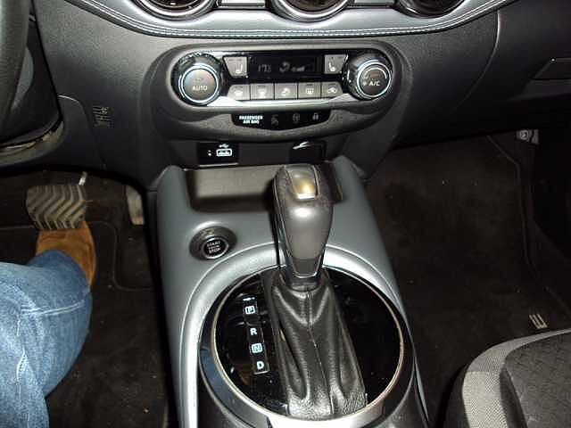 Nissan Juke PREMIERE EDITION 1.0 DCT