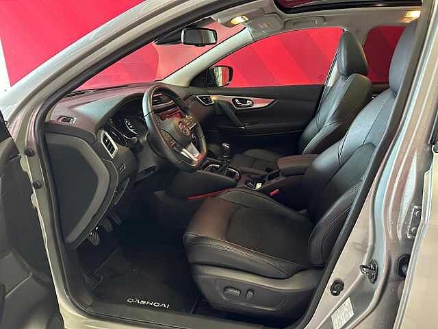 Nissan Qashqai NISSAN QASHQAI TEKNA 1.3 BENZINE FULL OPTION