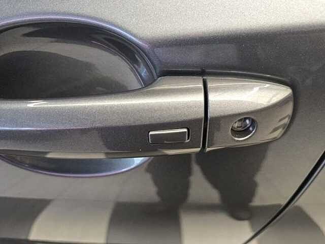 Nissan Juke //N-DESIGN / DIG-T 114////