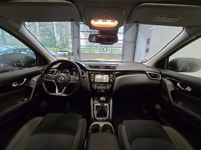 Nissan Qashqai DIG-T N-Connecta+Design pack 140pk