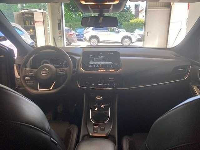 Nissan Qashqai TEKNA 6MT Mild Hybrid