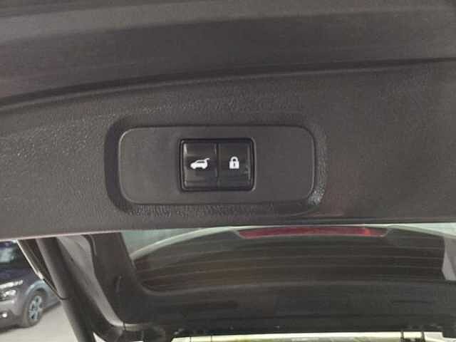 Nissan Qashqai Tekna+Pano+Cold Pack//X-tronic//trekhaak//158pk