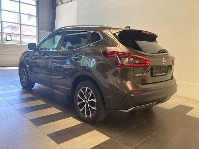 Nissan Qashqai 1.6 BENZINE N-CONNECTA 6MT,  incl. extra set winterbanden op alu velg