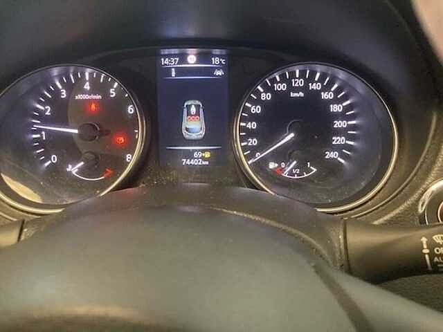 Nissan Qashqai 1.6 BENZINE N-CONNECTA 6MT,  incl. extra set winterbanden op alu velg