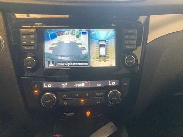 Nissan Qashqai 1.6 BENZINE N-CONNECTA 6MT,  incl. extra set winterbanden op alu velg