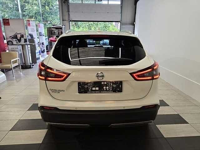 Nissan Qashqai 1.3 DCT TEKNA PLUS