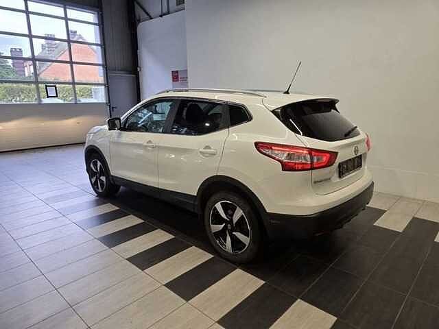 Nissan Qashqai DIG-T N-Connecta//Panoramisch dak