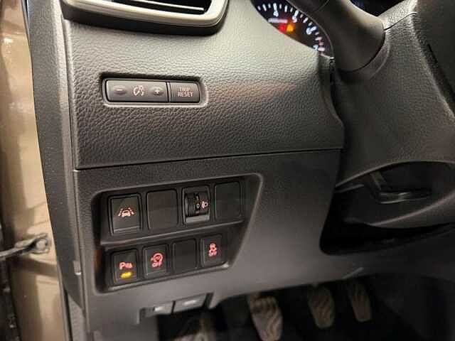 Nissan Qashqai QASHQAI N-CONNECTA BENZINE MANUEEL