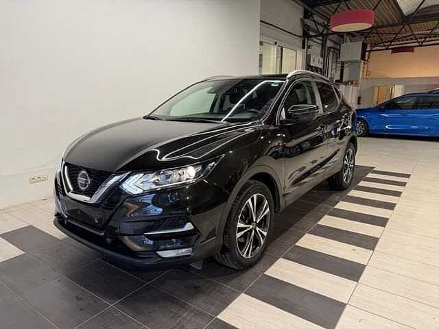 Nissan Qashqai QASHQAI N-CONNECTA 1.3 BENZINE AUTOMAAT AFNEEMBARE TREKHAAK