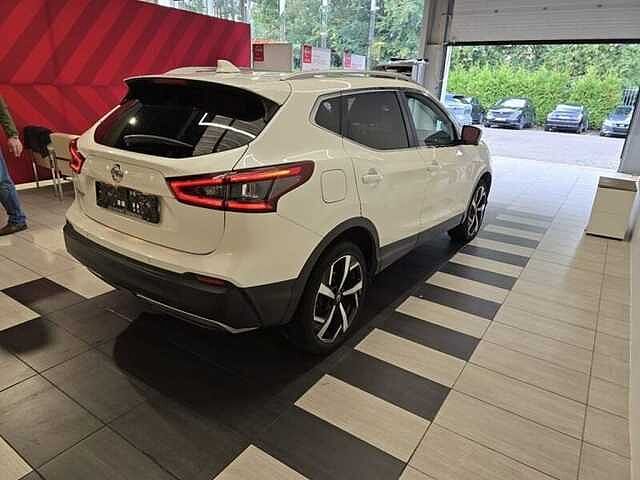 Nissan Qashqai 1.3 DCT TEKNA PLUS